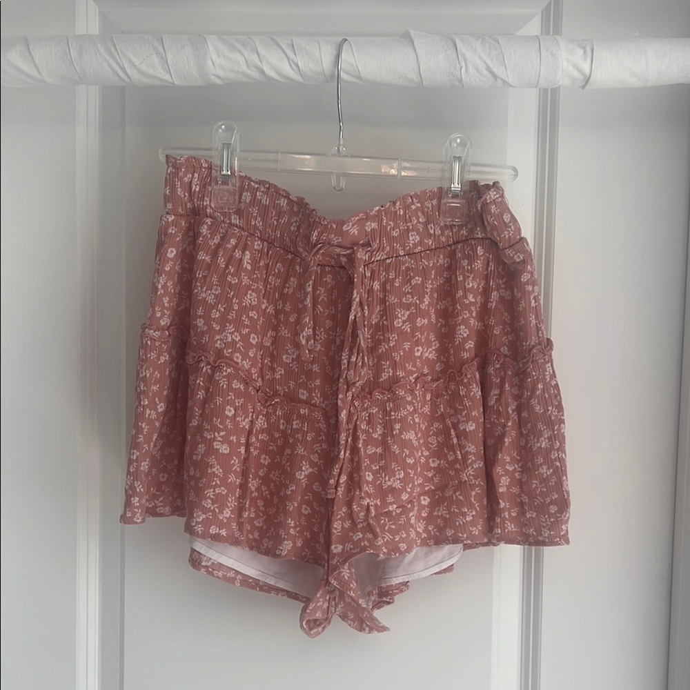 Floral Women's Shorts - Pink